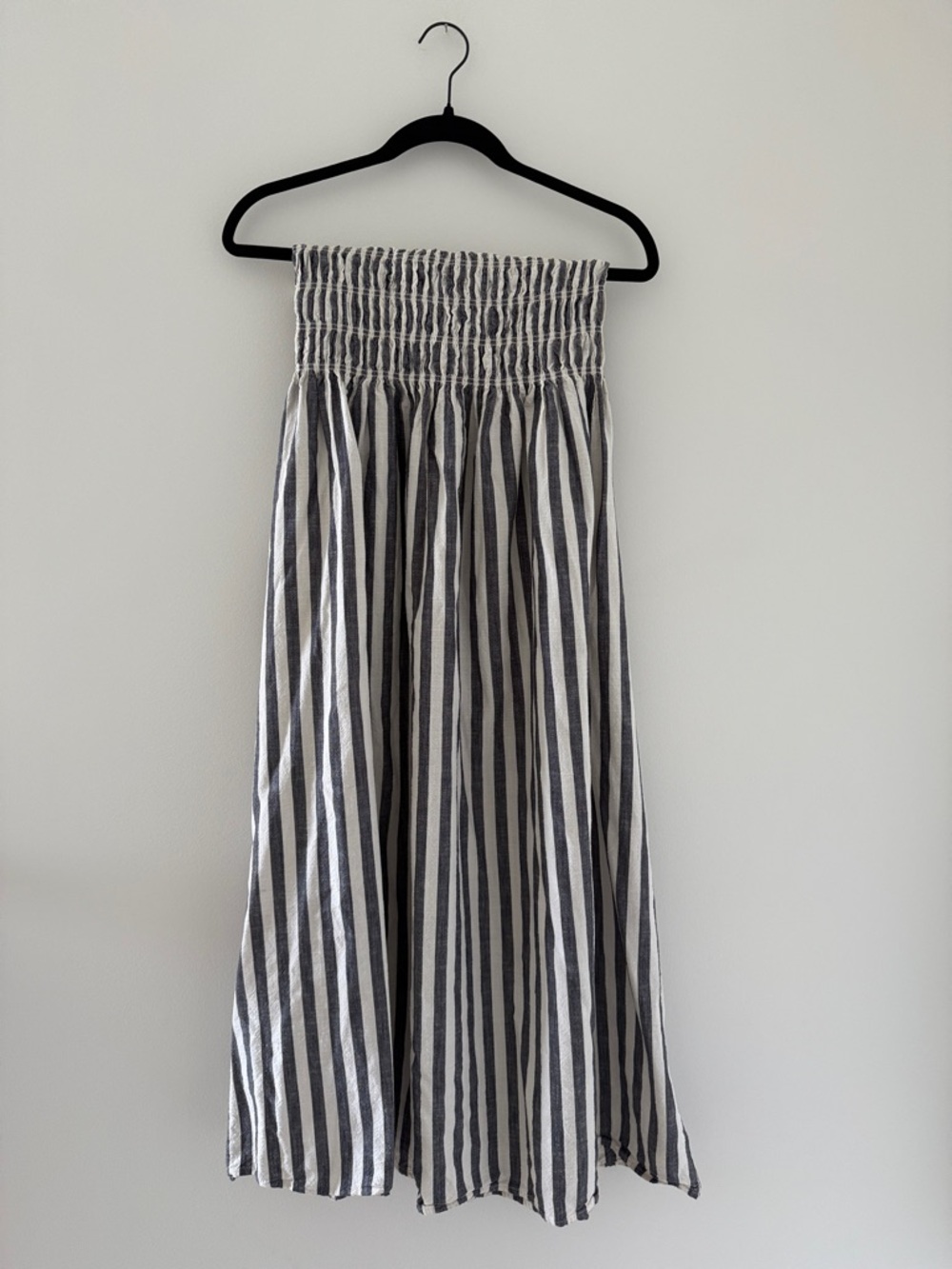 Universal Thread Black and White Striped Smocked Maxi Dress